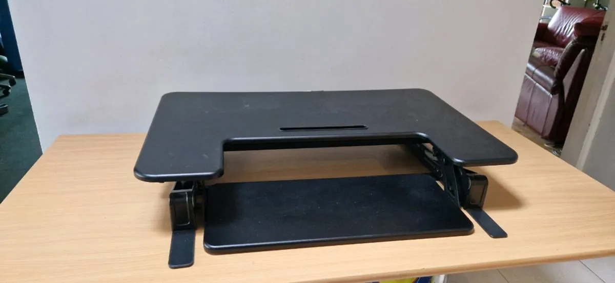 Vivo Rising Desk - Image 1