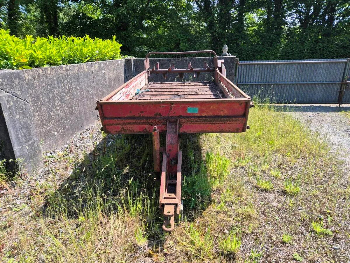 Rear discharge muck spreader - Image 1