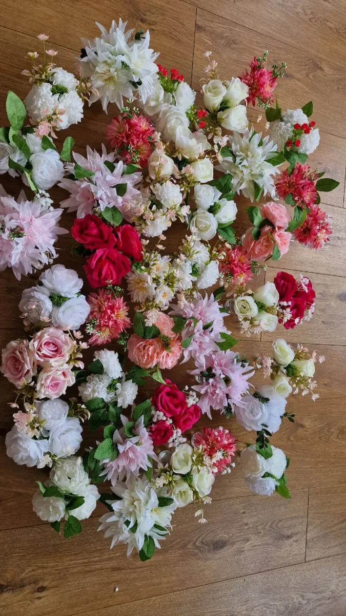 Wedding Flowers - Image 2