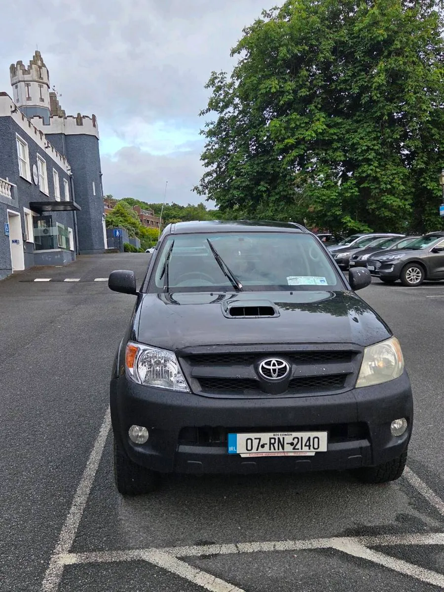 Toyota Hilux 3litre Kun26 2007 - Image 2