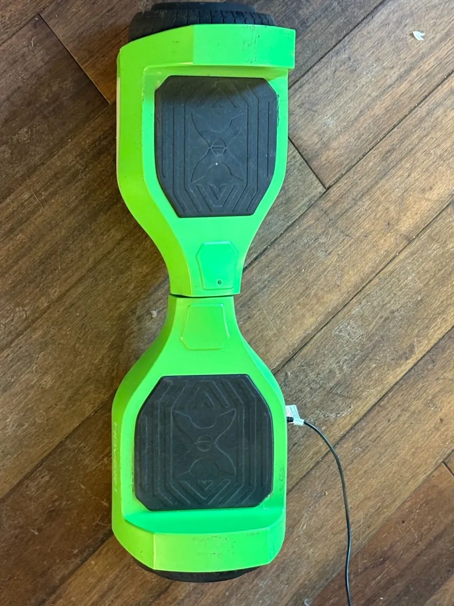 HOVER BOARD - Image 1