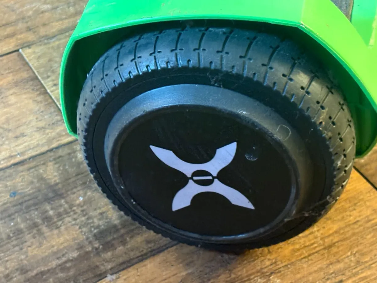 HOVER BOARD - Image 3