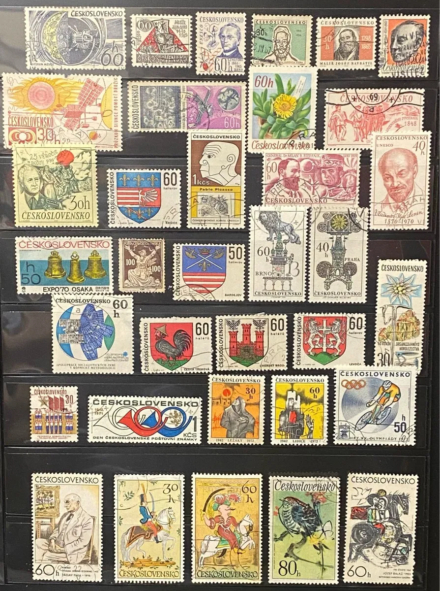 55 Czechoslovakian Stamp lot - Image 1