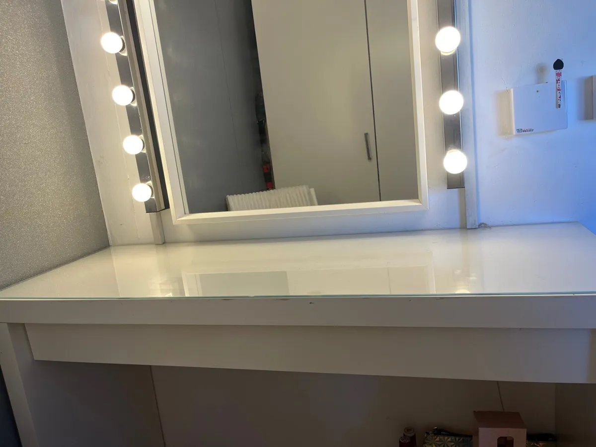 Dressing table - Image 4
