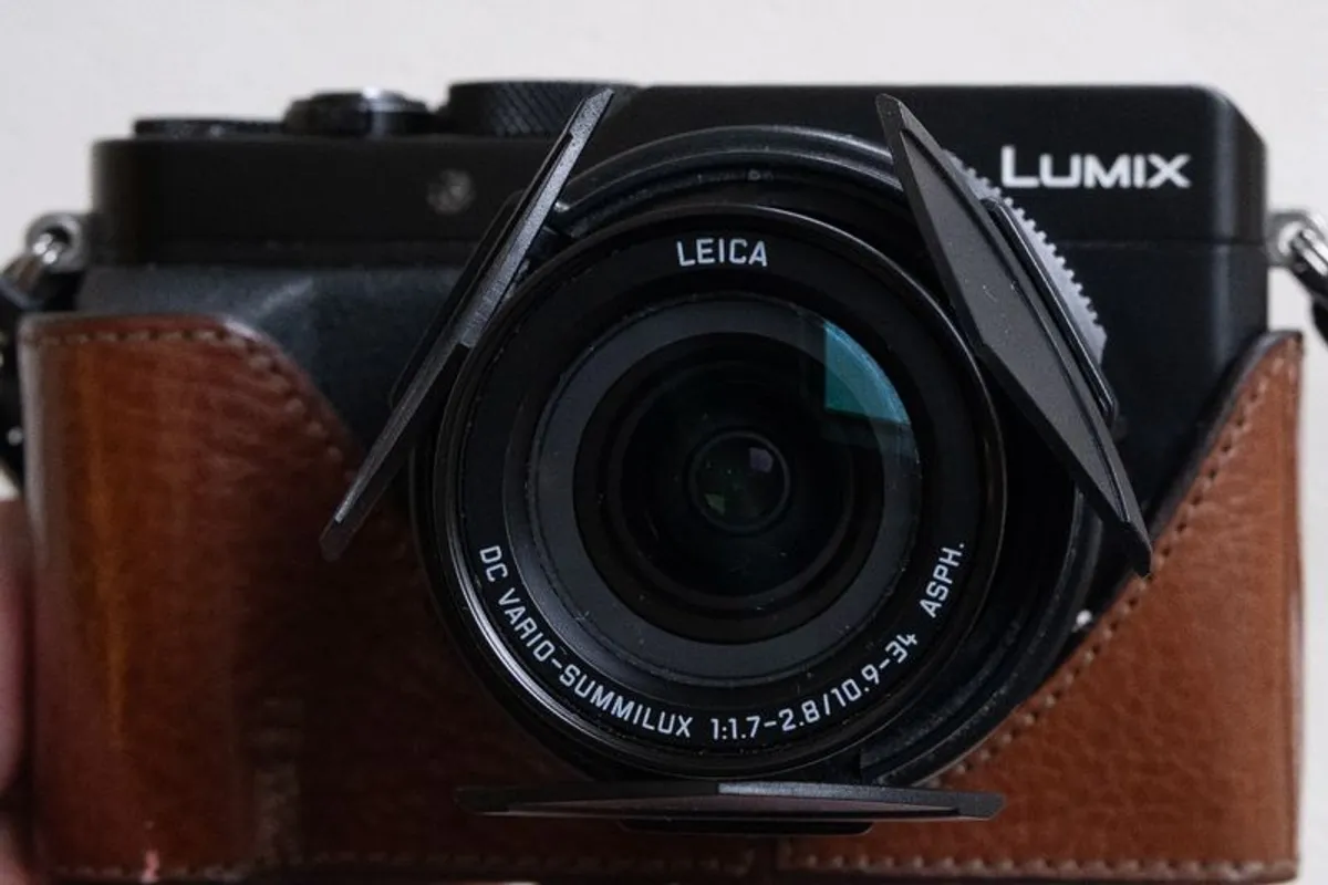 LUMIX LX100 Compact Camera - Image 4