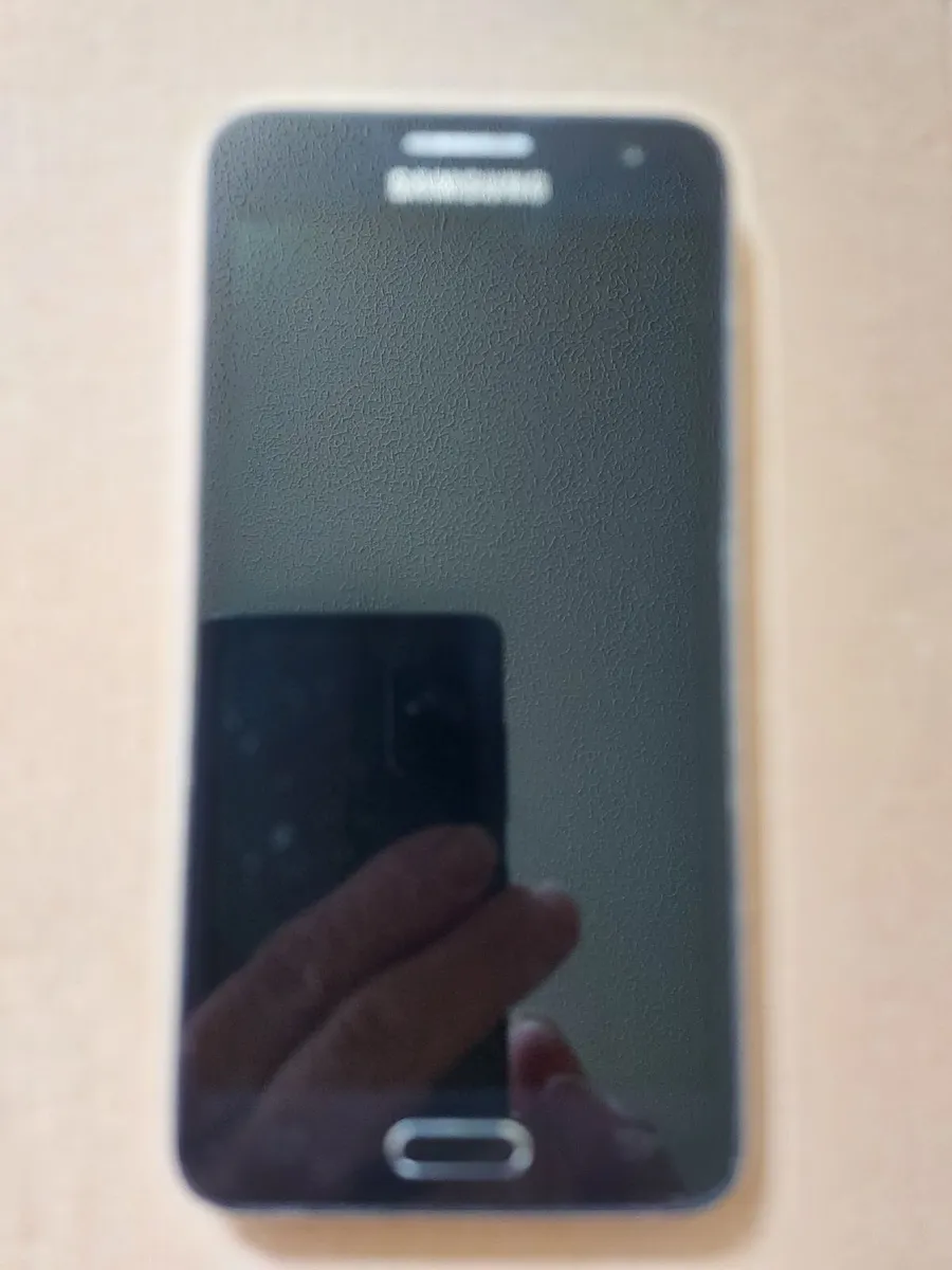 Samsung Galaxy A3, Model SM-A300F, 16GB, in excell - Image 4