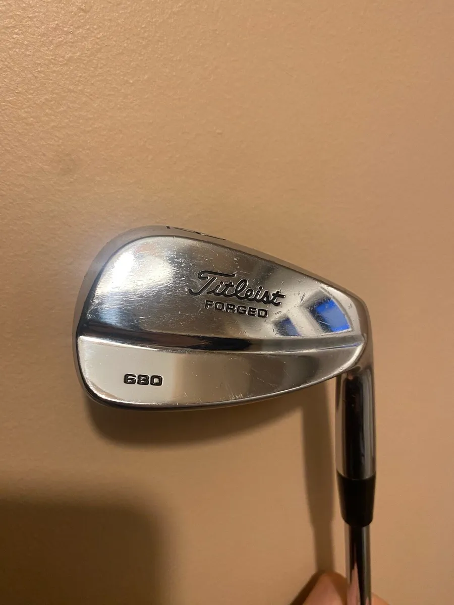 Titleist 680mb irons 3-pw project x6.5 - Image 1
