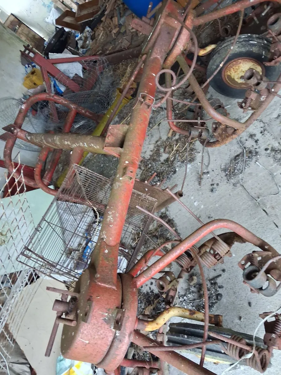 Hay bob and mf188 steering columb - Image 3