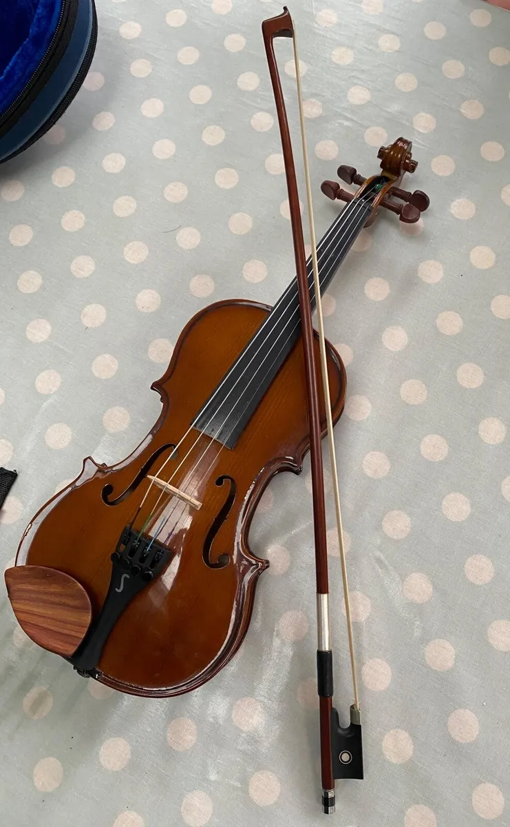 1/4 Stentor Fiddle/Violin - Image 3