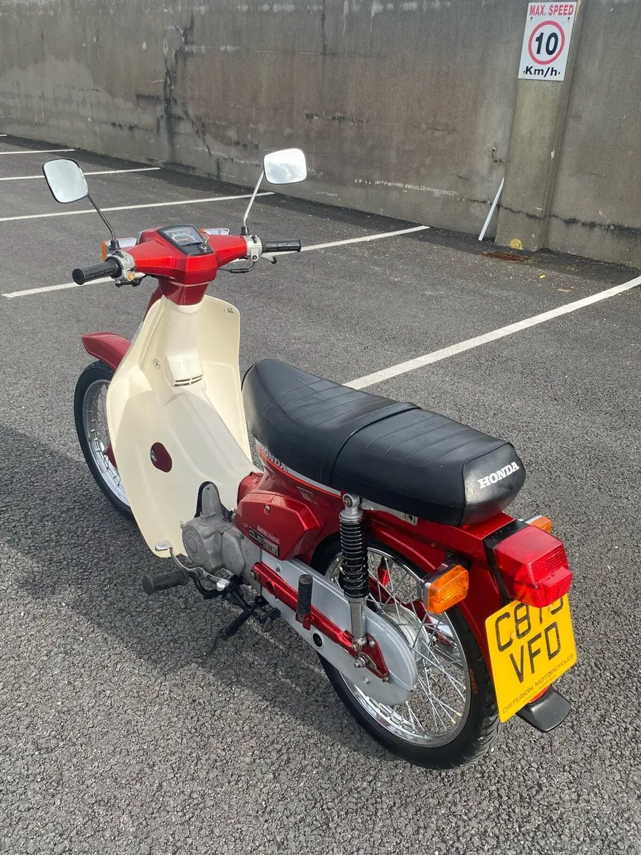 Honda C90 - Image 4