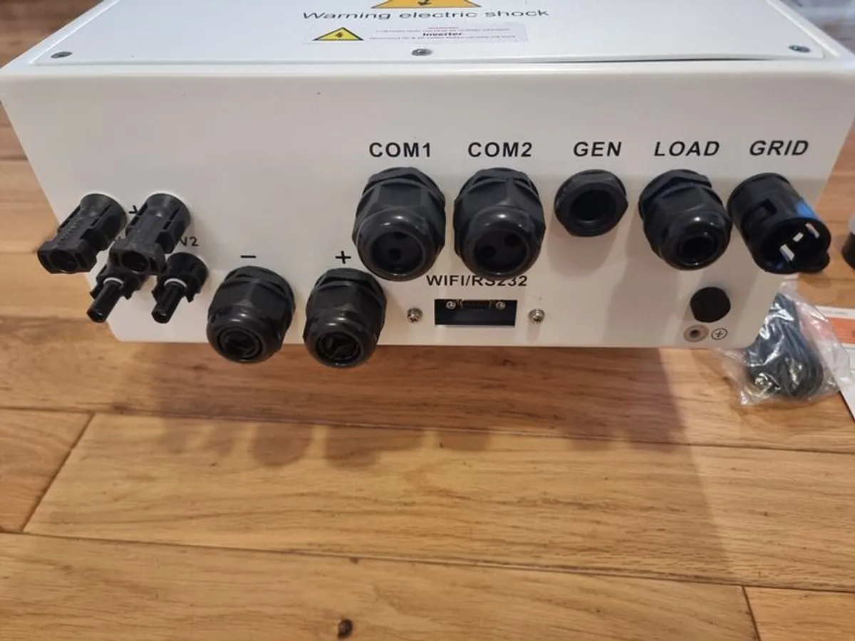 Solar Hybrid Inverter Sunsynk 5kw - Image 2