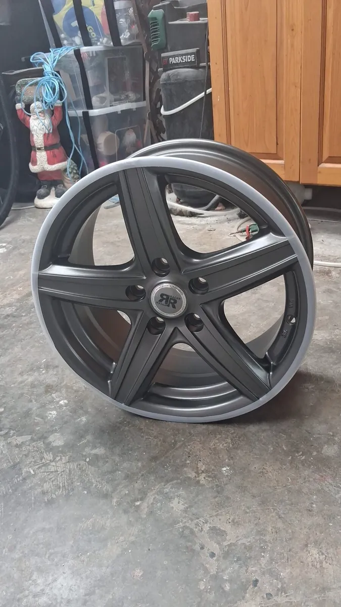Alloys - Image 1