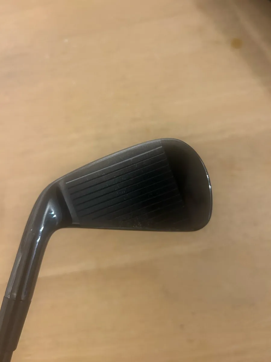 Taylormade P790 irons - Image 4