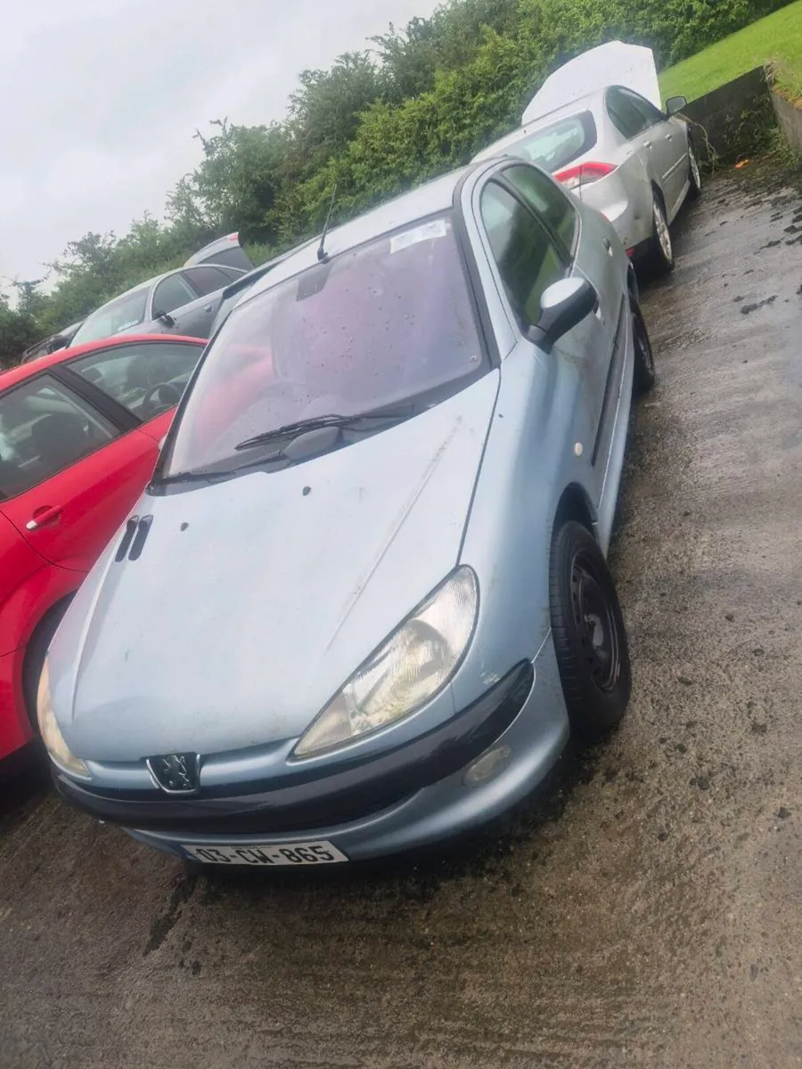 8 cars for scrap - Image 3