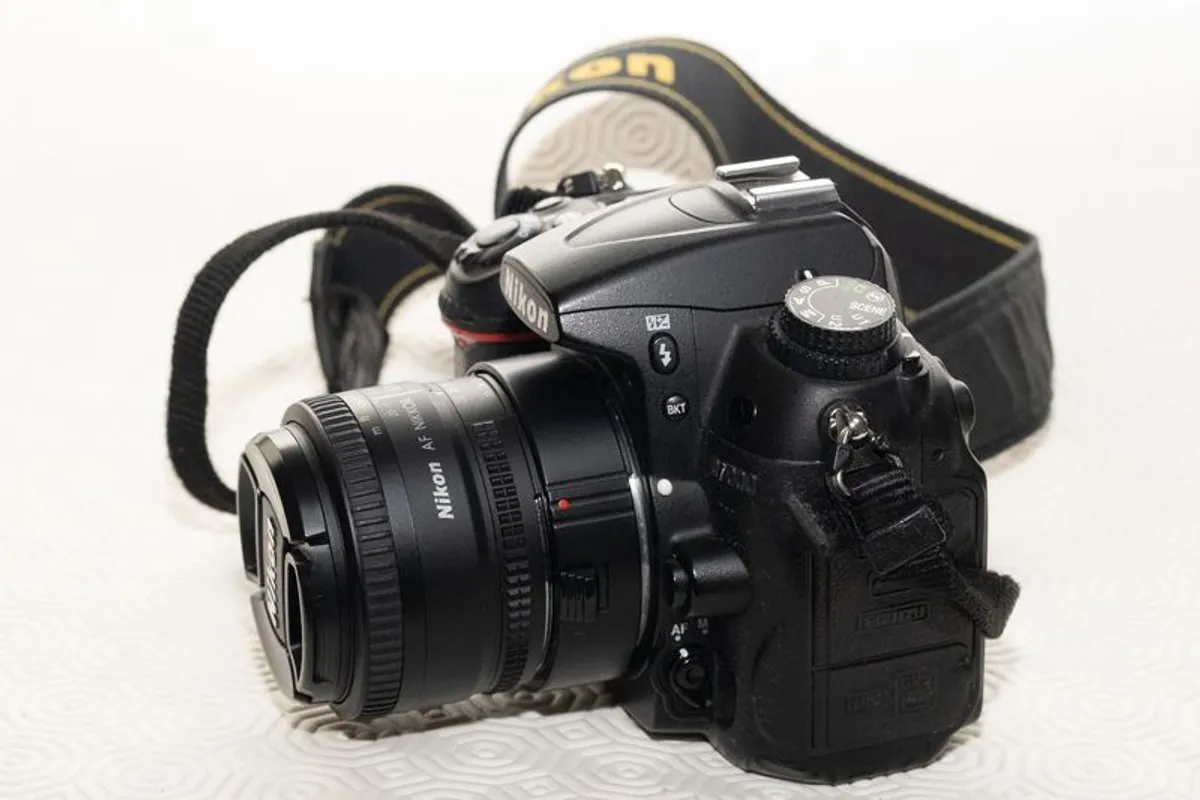 Nikon D7000 DSLR + 50mm F1.8 Prime Lens. Ex Condition. - Image 2