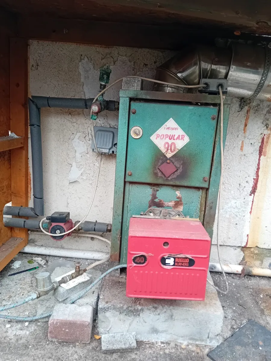 Firebird 90 Kerosene Boiler - Image 1