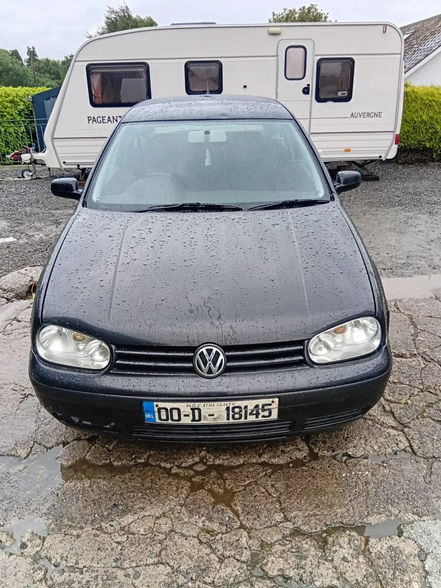 Volkswagen Golf 2000 - Image 1