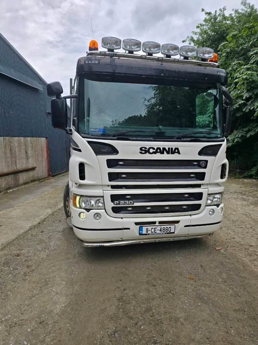 Scania tipper - Image 4