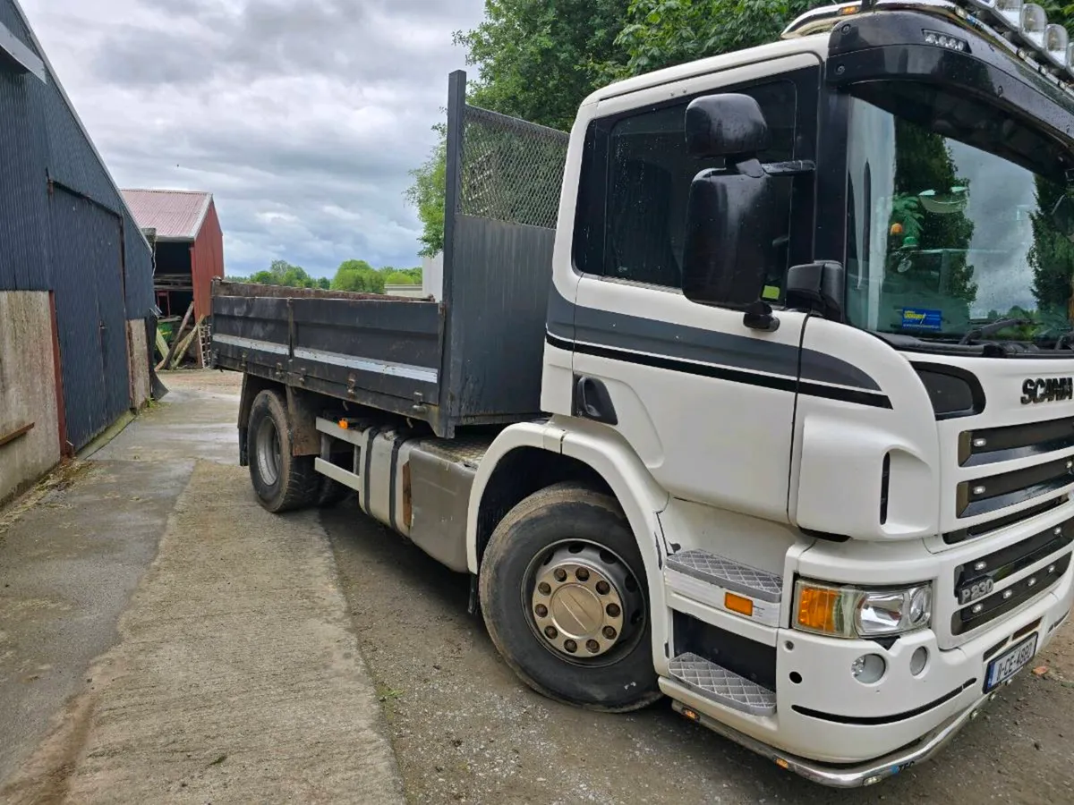 Scania tipper - Image 2