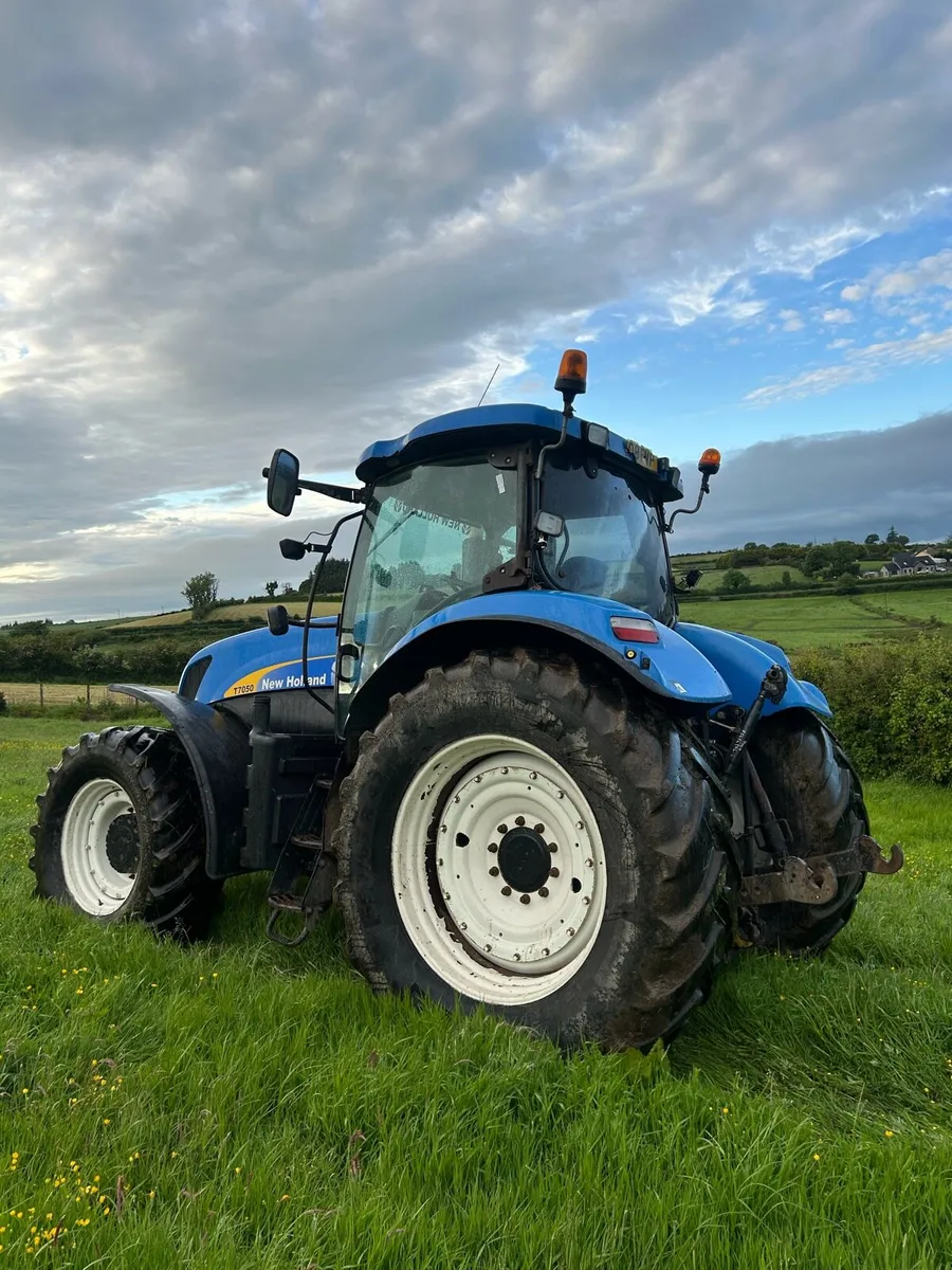 New Holland t7050 - Image 4