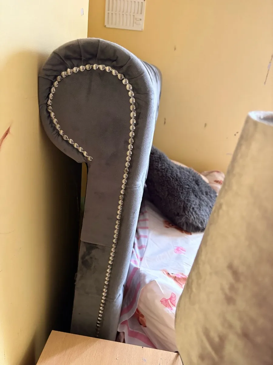 Double bed - Image 4
