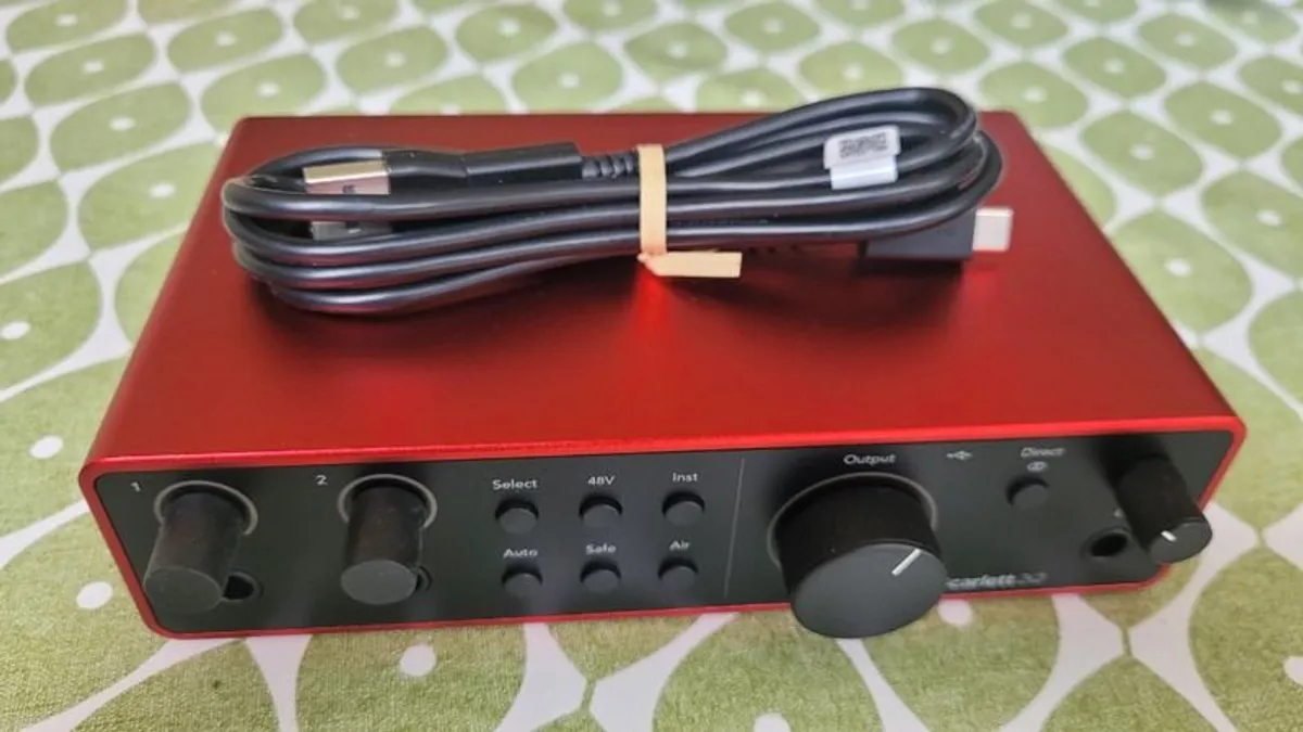 Focusrite Scarlett 2i2 4th Generation - Image 1