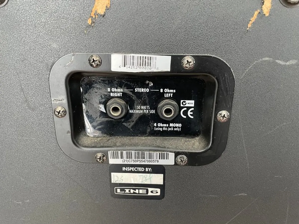 Line 6 Spider 4 x 12 Cab (slanted) - Image 3