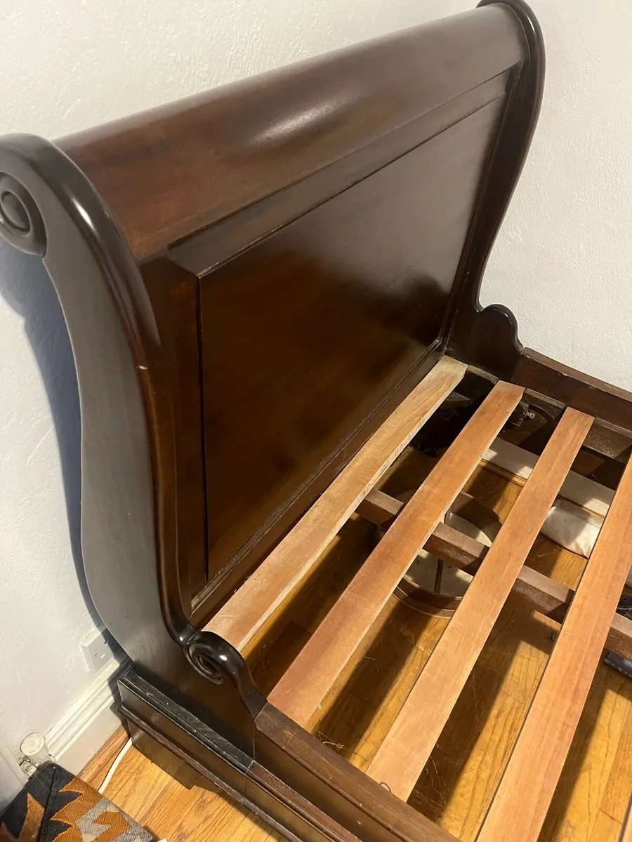Mahogany Single Sleigh bed - Image 2