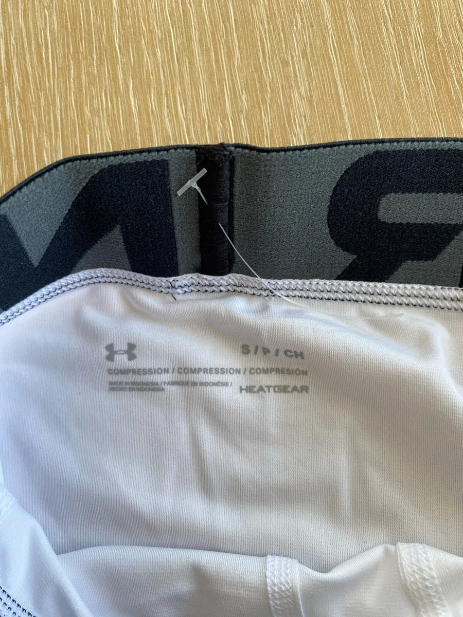 Under armour shorts - Image 2