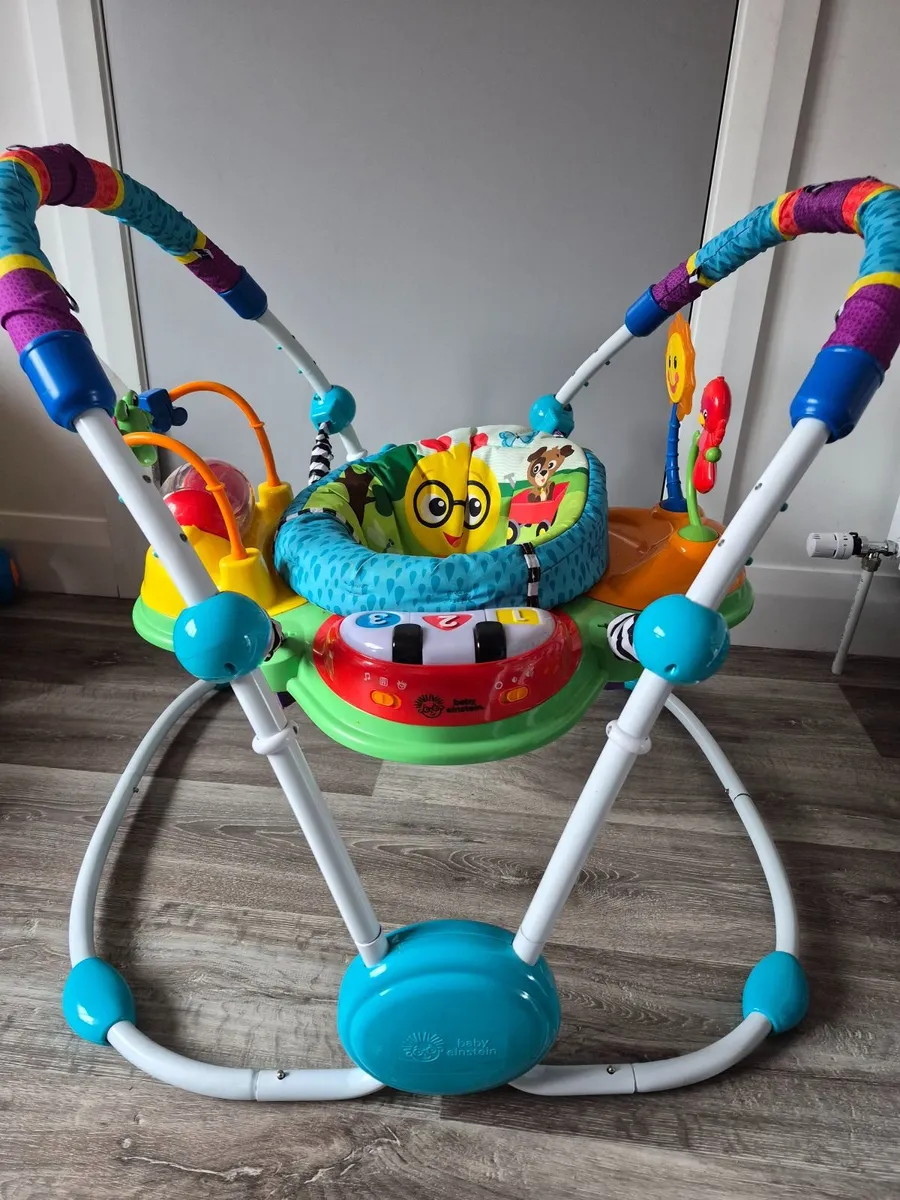 Baby jumperoo - Image 2