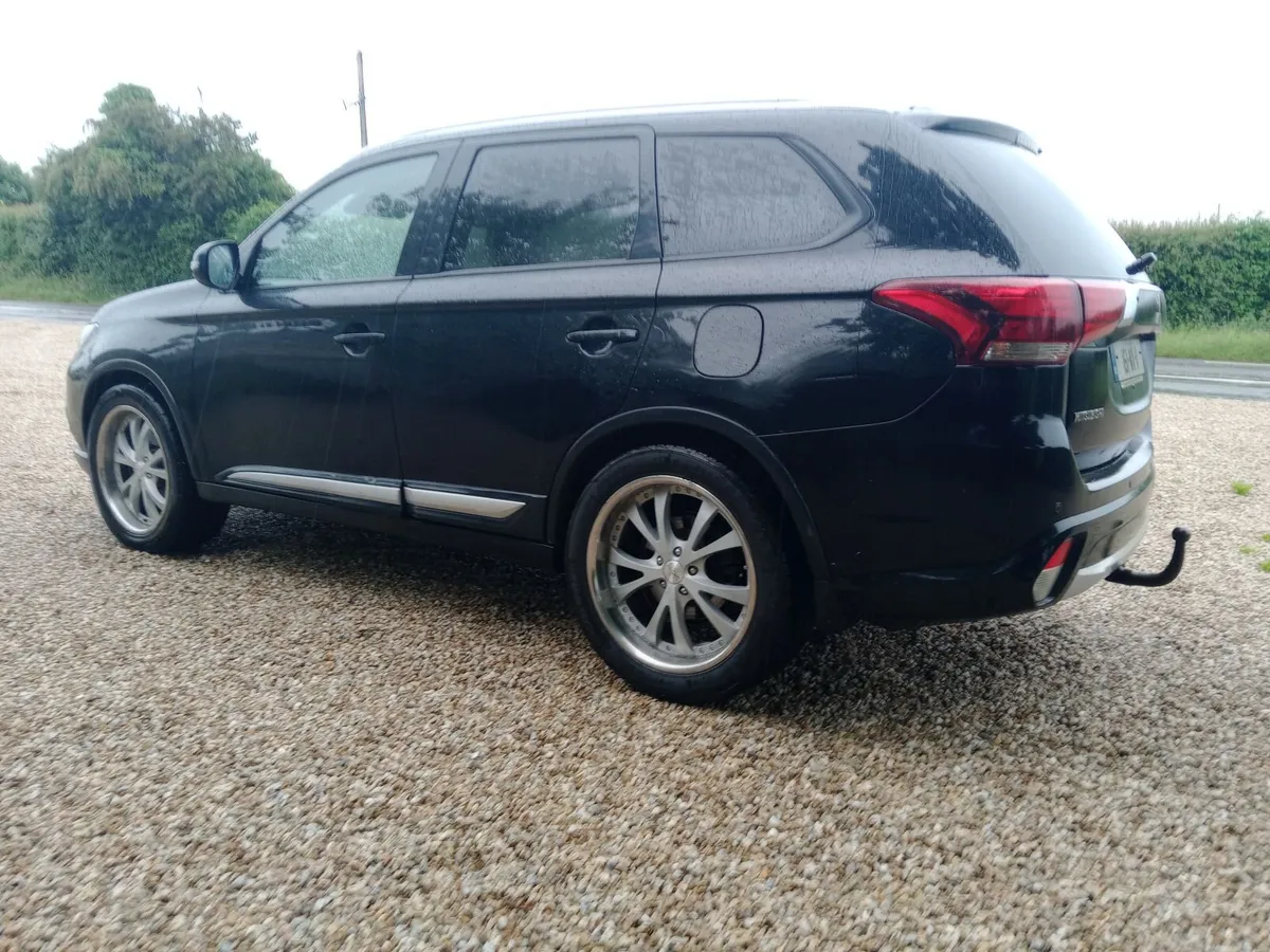 Mitsubishi outlander fresh Nct - Image 3