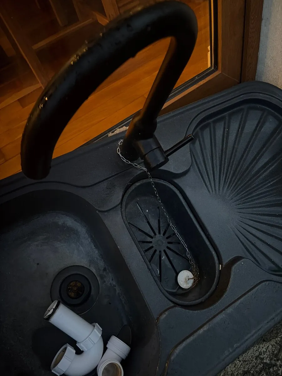 Black composite kitchen sink - Image 2