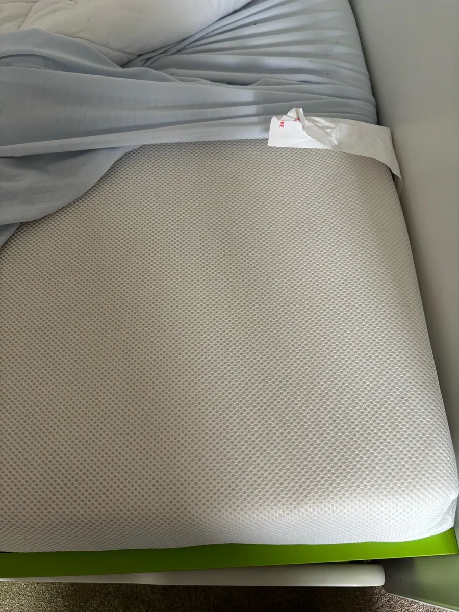 Kids / Toddler Bed - Image 3