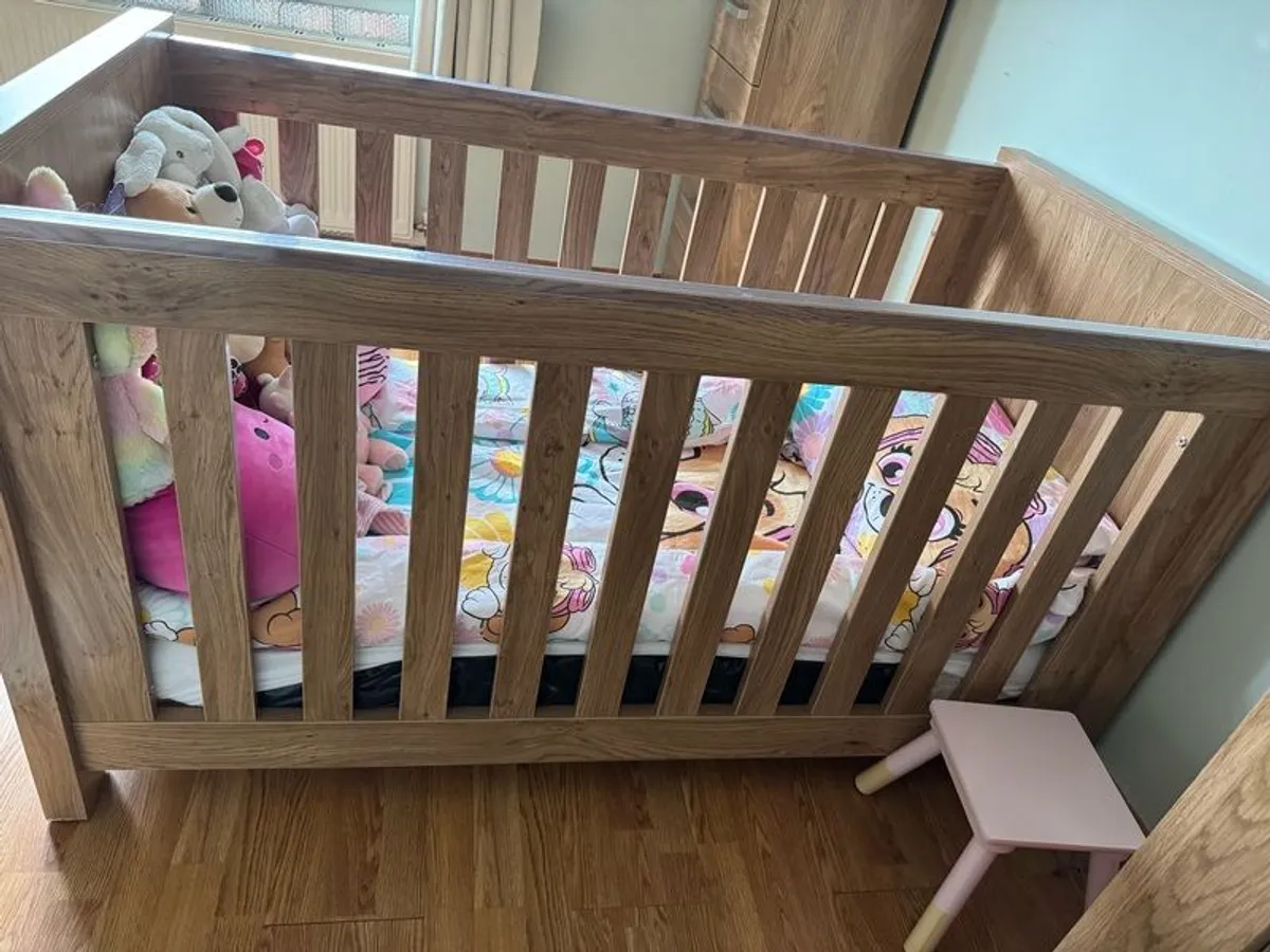 nursery set - Image 1