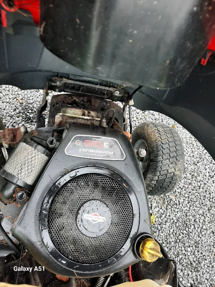 Castelgarden ride on mower - Image 3