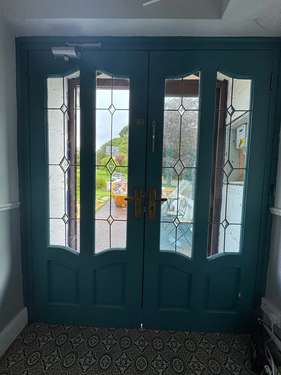 4x Internal Teak Glass Doors 2 Stained Glass €100e - Image 3