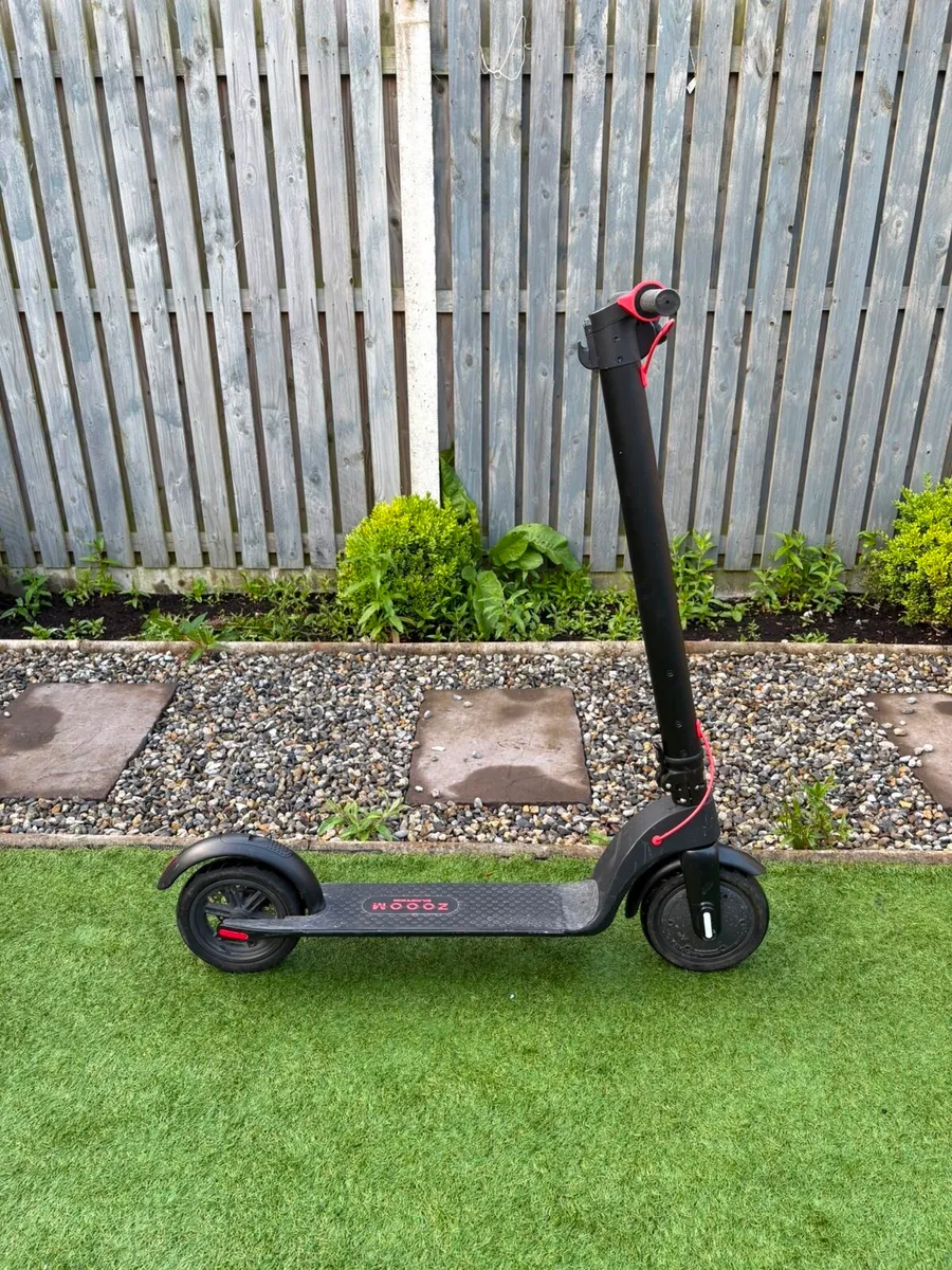 Electric scooter - Image 1