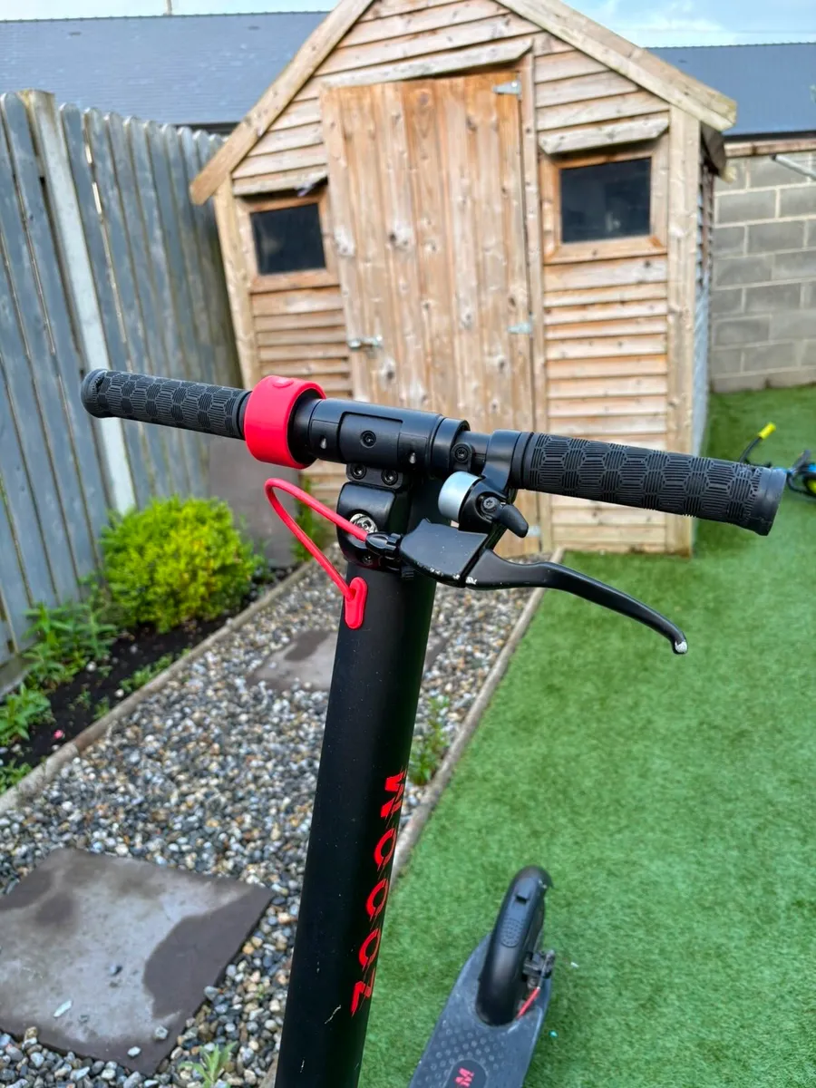 Electric scooter - Image 2