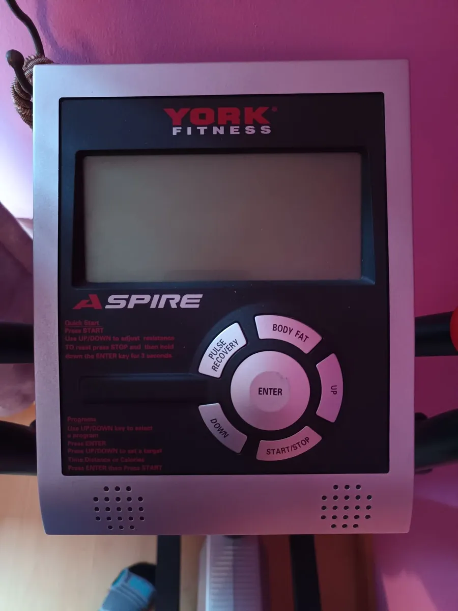 York Aspire Cross trainer - Image 2