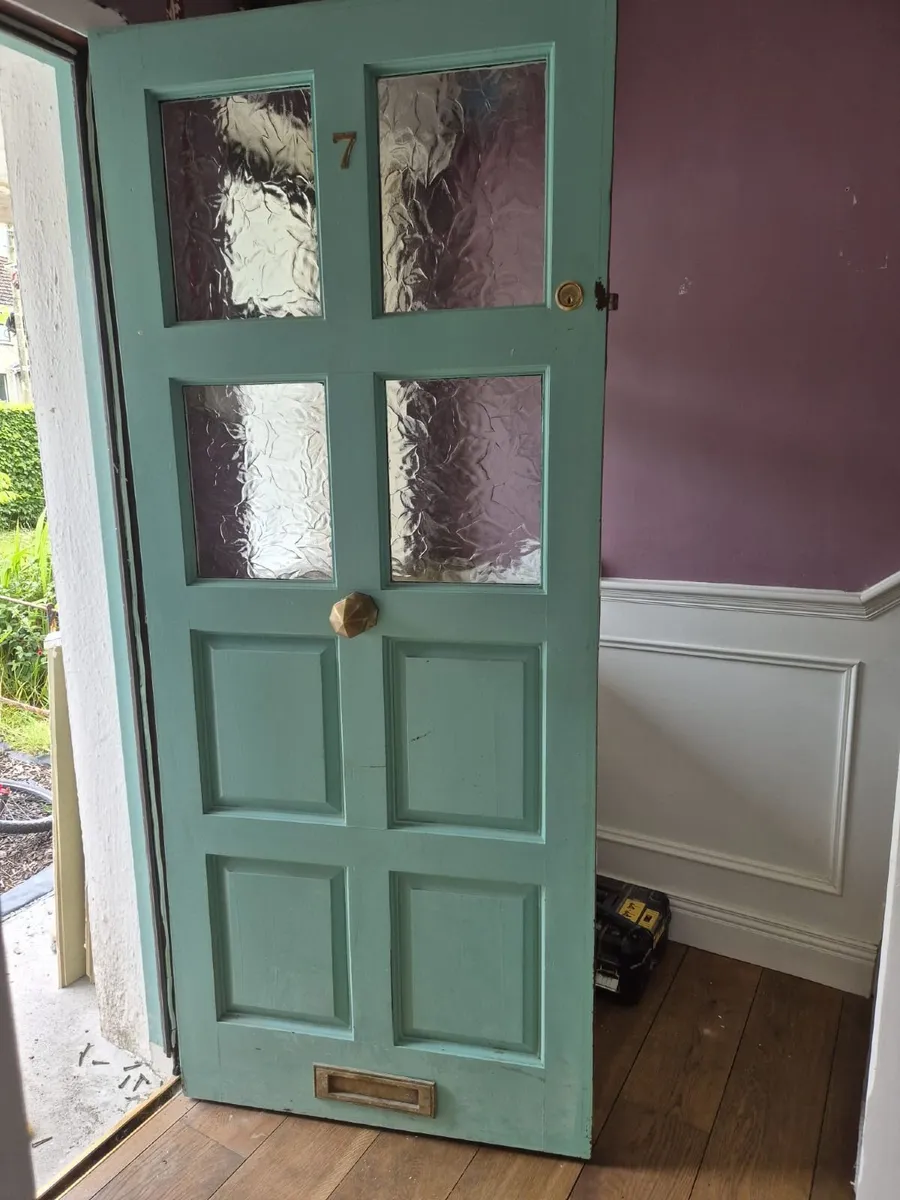 Front door - Image 1