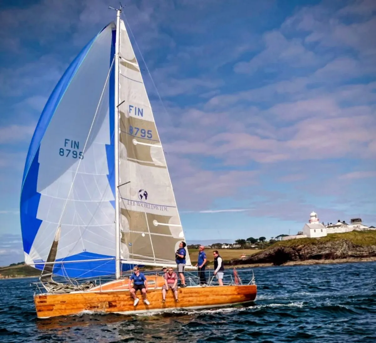 Buckley 30 Yacht, - Image 1