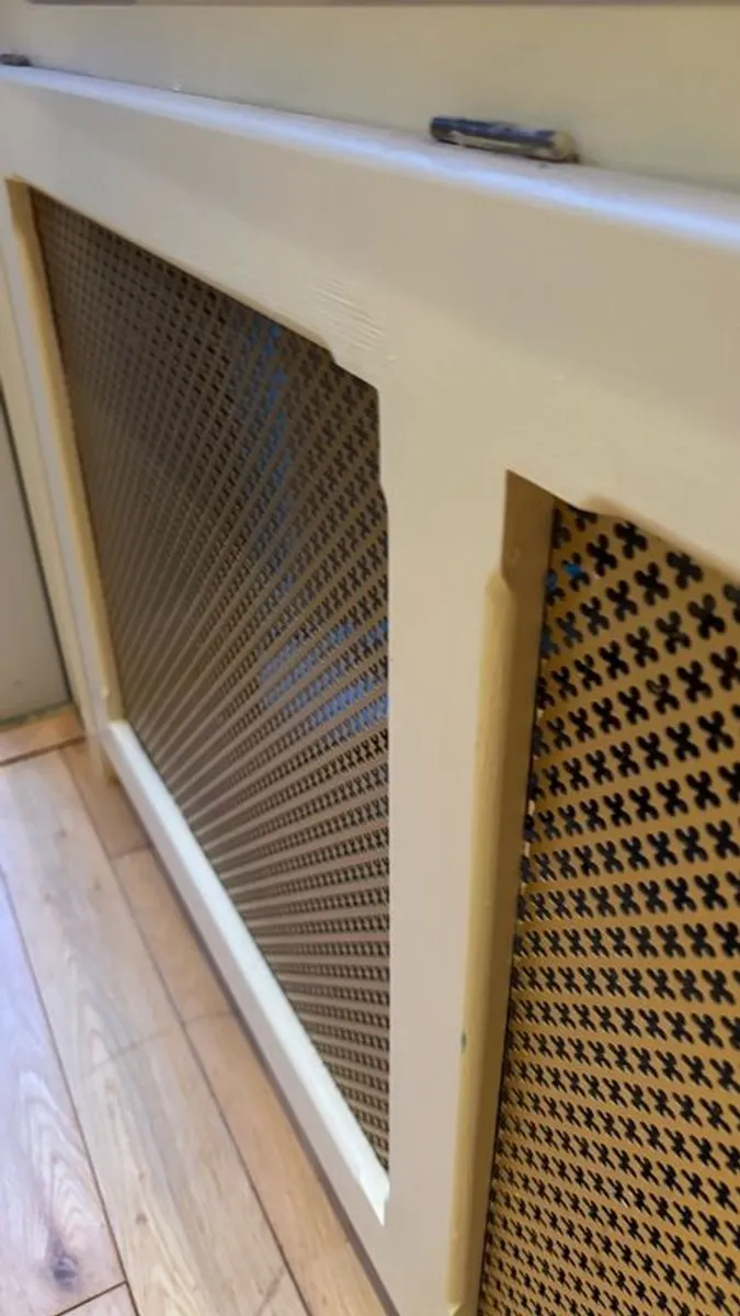 Radiator cover - Image 2