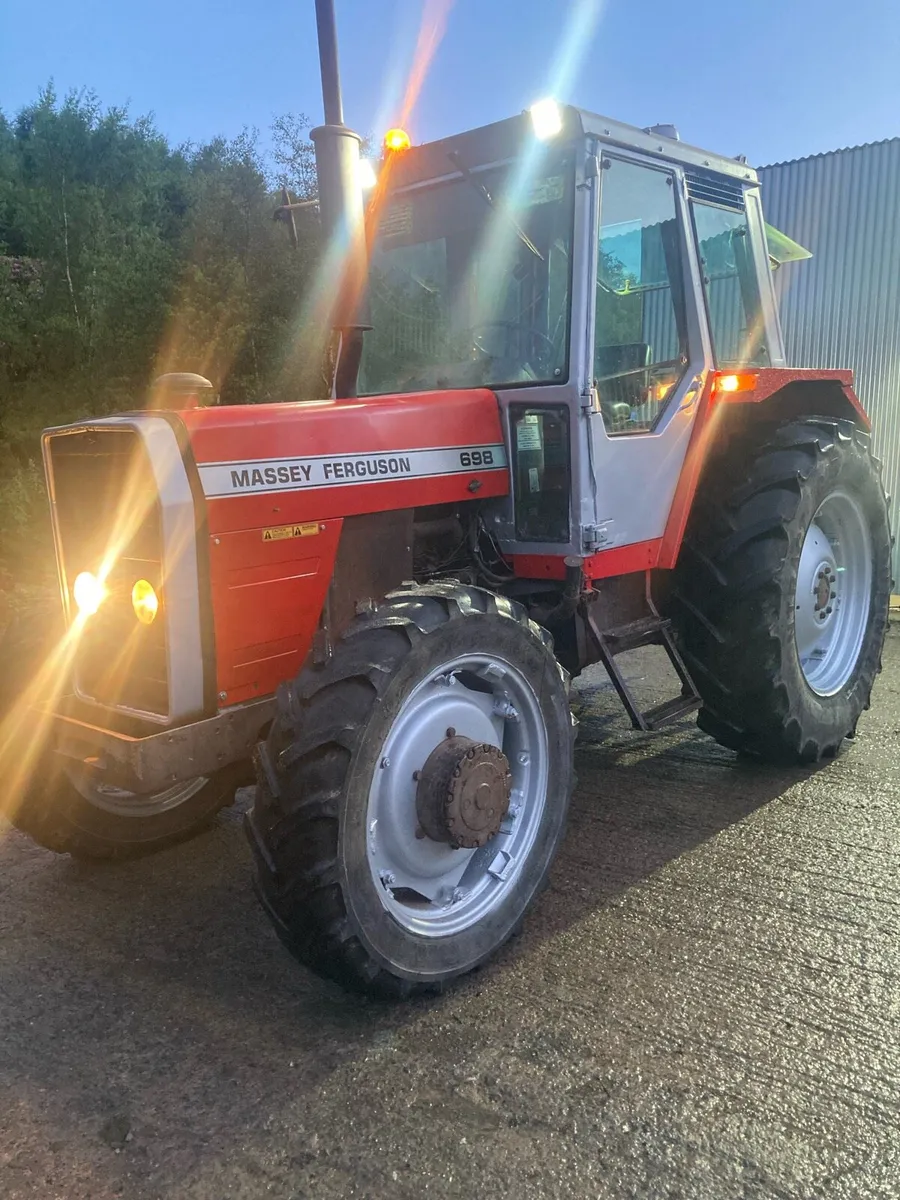 Massey Ferguson 698 - Image 1