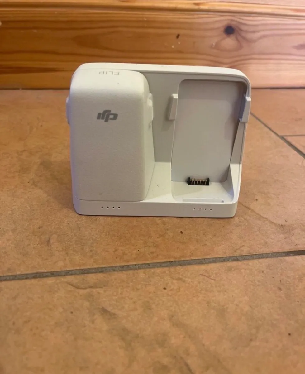 DJI flip drone bundle - Image 3