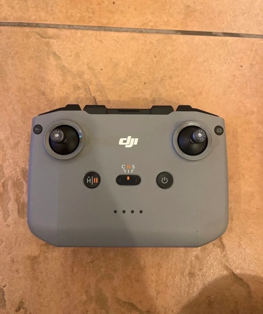 DJI flip drone bundle - Image 4
