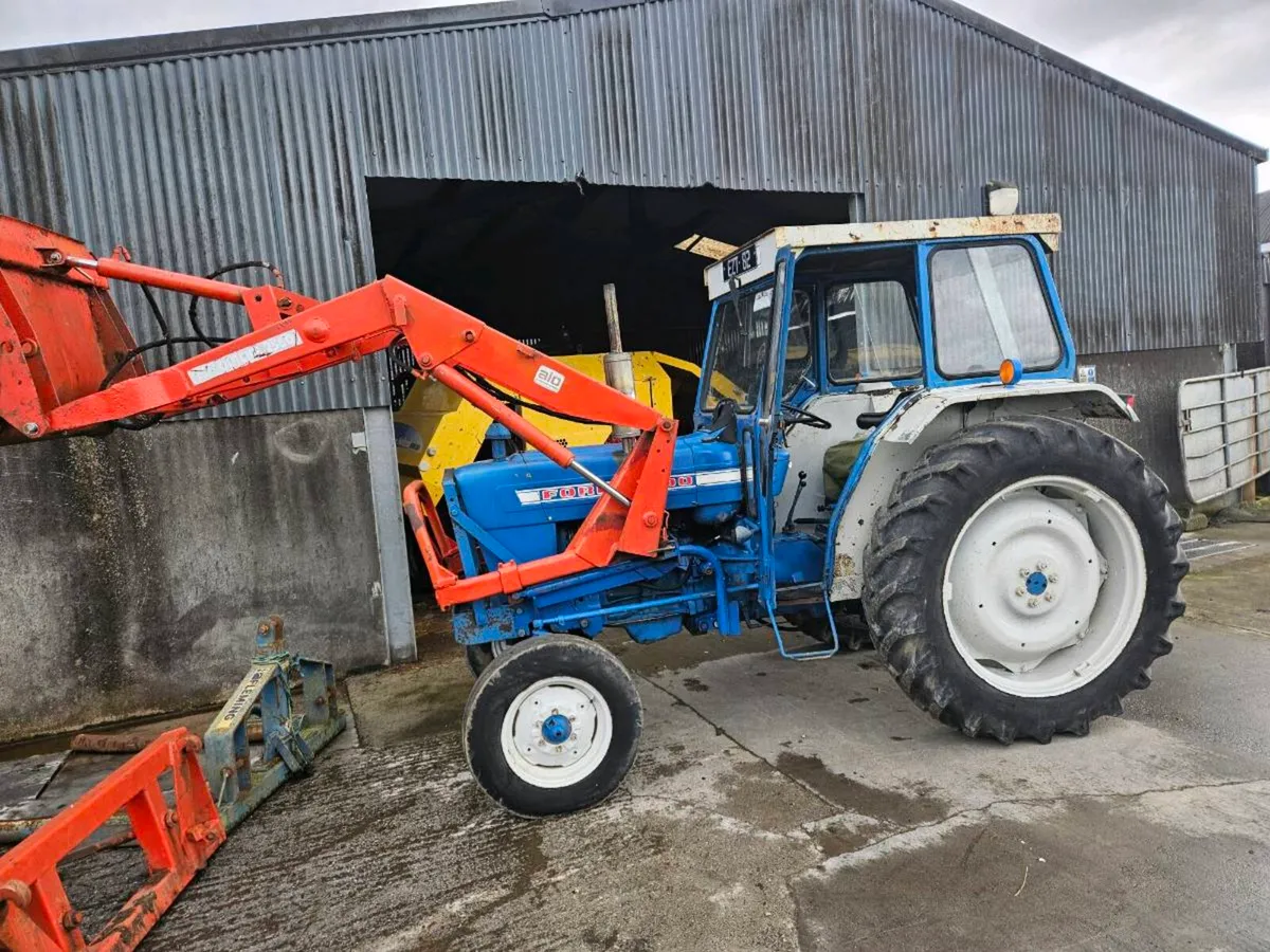 Tractor - Image 2