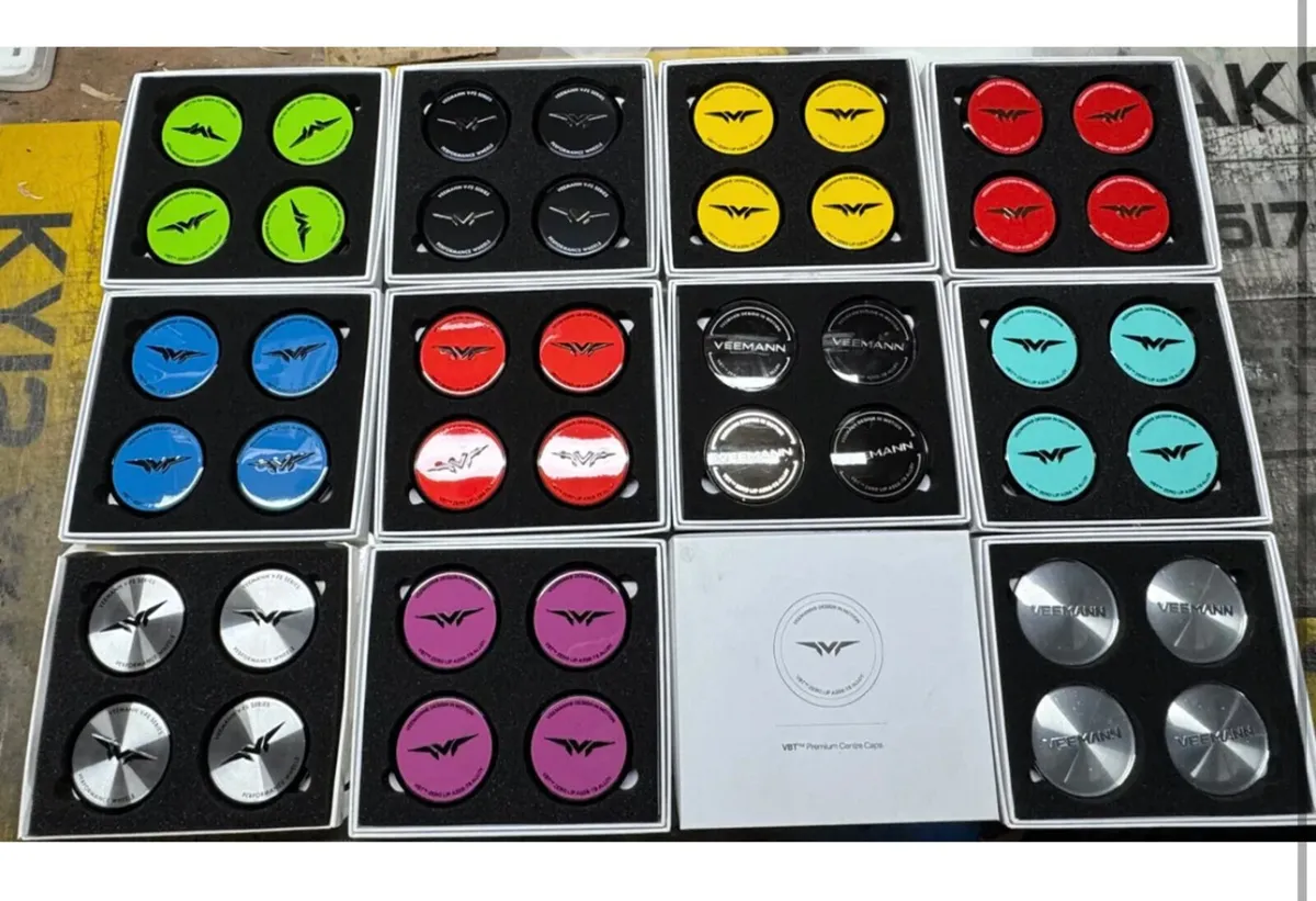 Upgrade to coloured veemann centre caps - Image 1