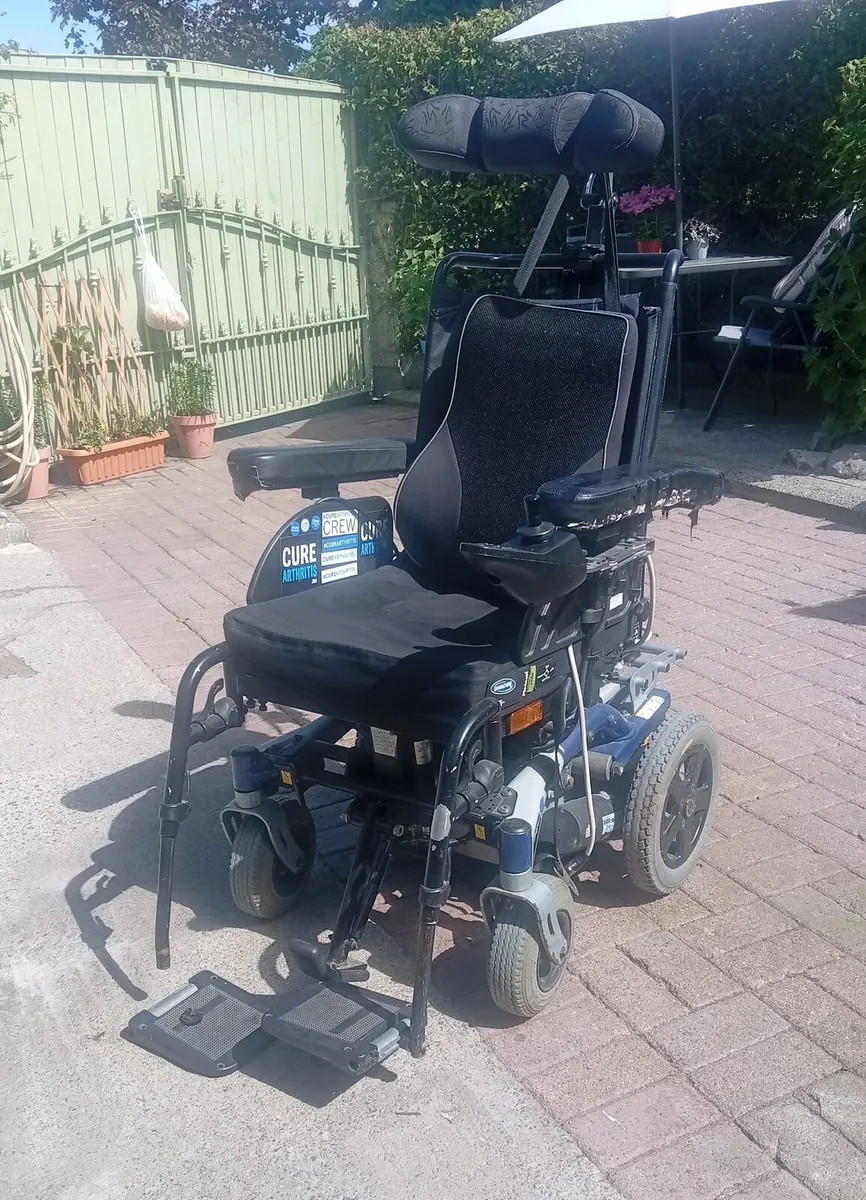 Electric wheel chair - Image 1
