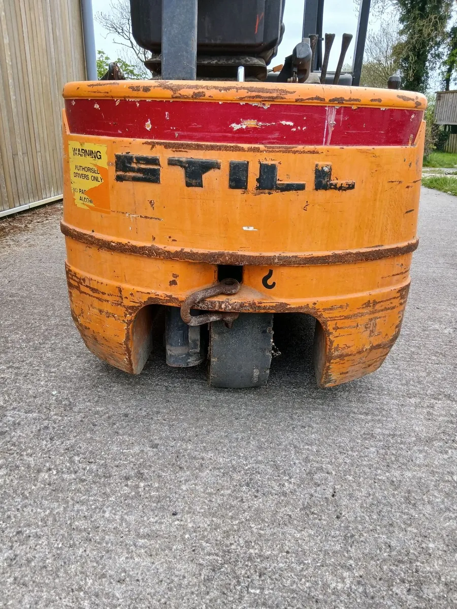 Forklift electric 3 wheeler - Image 2