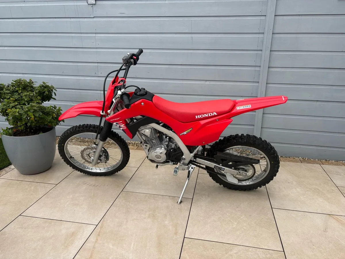 2025 HONDA CRF125